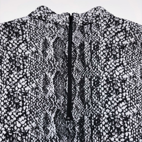 Reputation Tyler Boe Chrissy Tunic Faux Leather Trim Snakeskin Knit Size… - Picture 9 of 9
